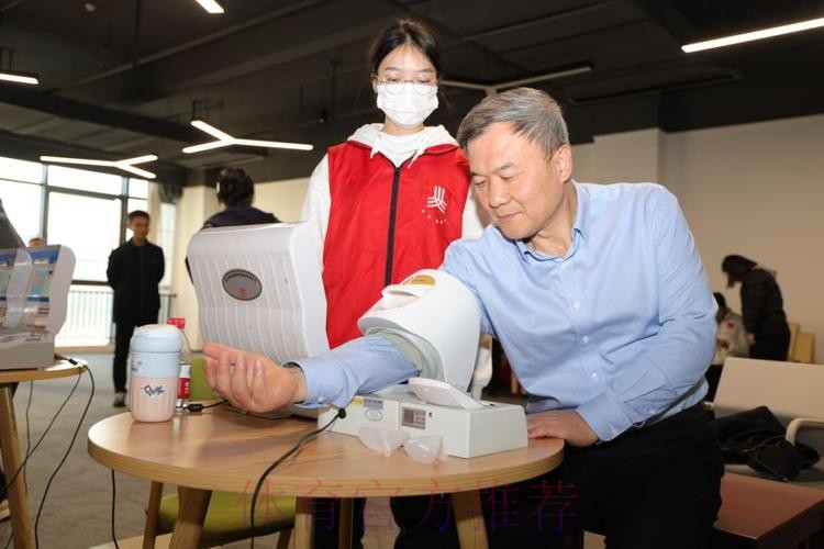 社体指导员将科学健身“送进深空” 社体指导员将科学健身“送进深空”